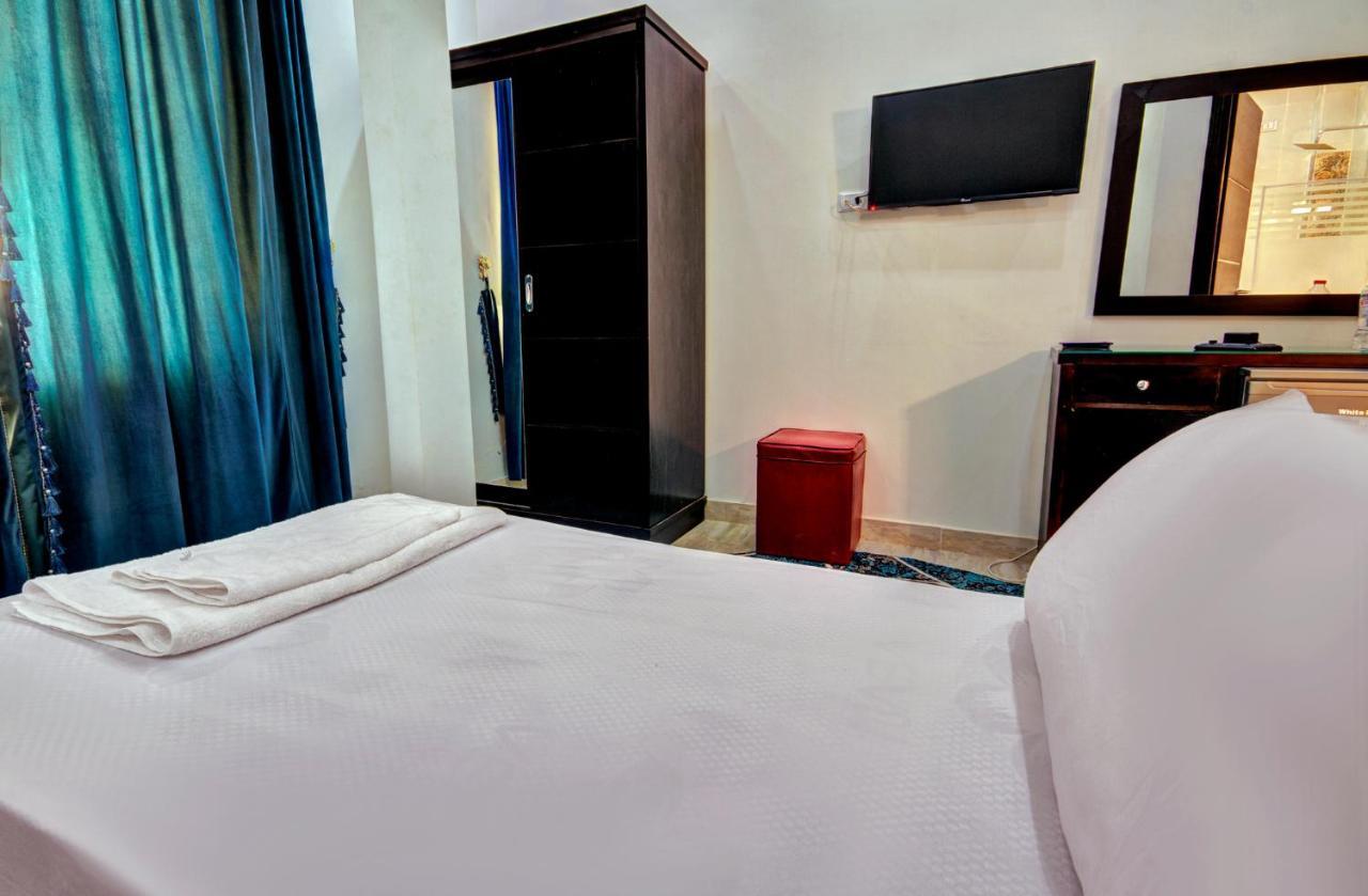 Tut Pyramids View Hotel Kafrat al Jabal ภายนอก รูปภาพ
