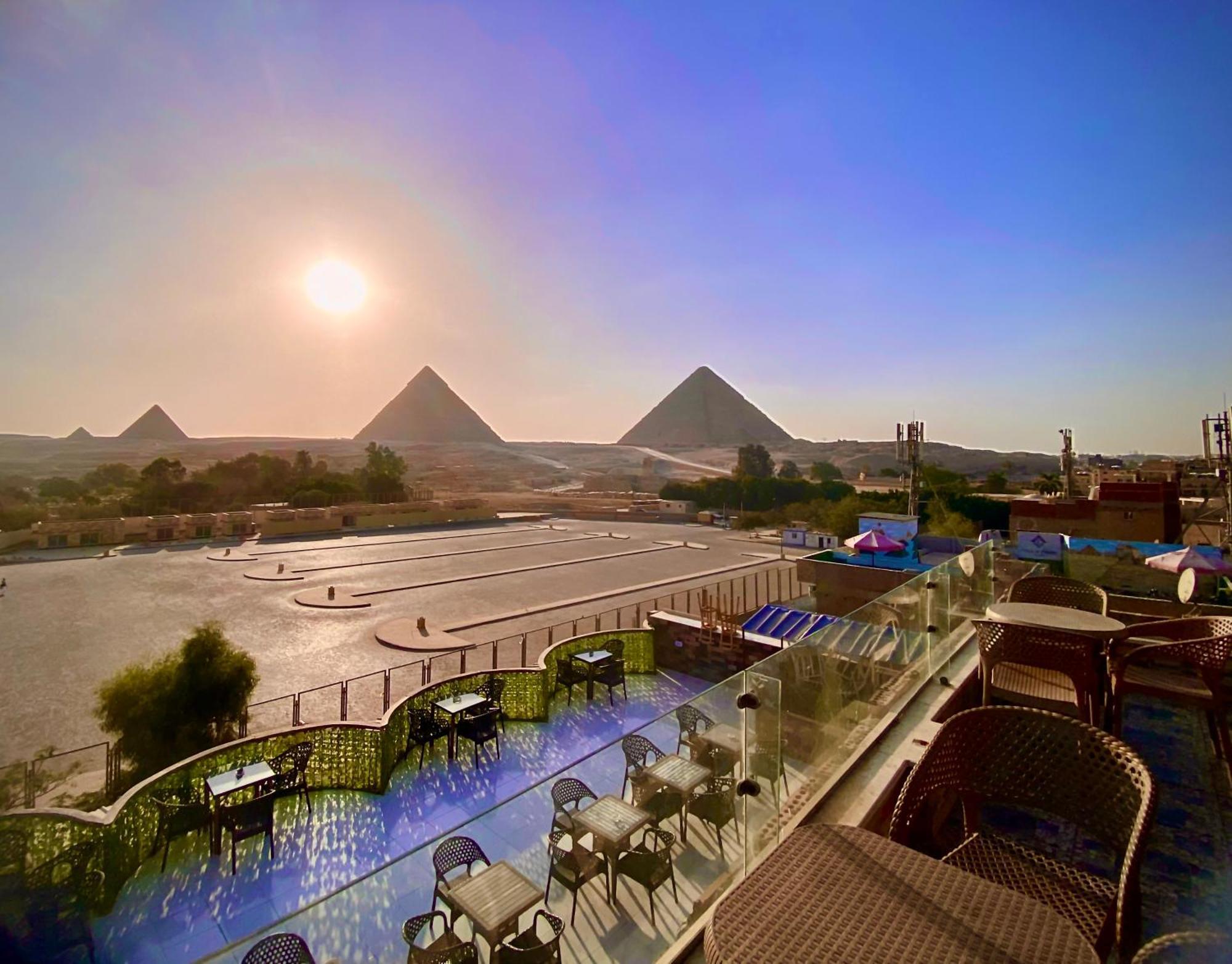 Tut Pyramids View Hotel Kafrat al Jabal ภายนอก รูปภาพ
