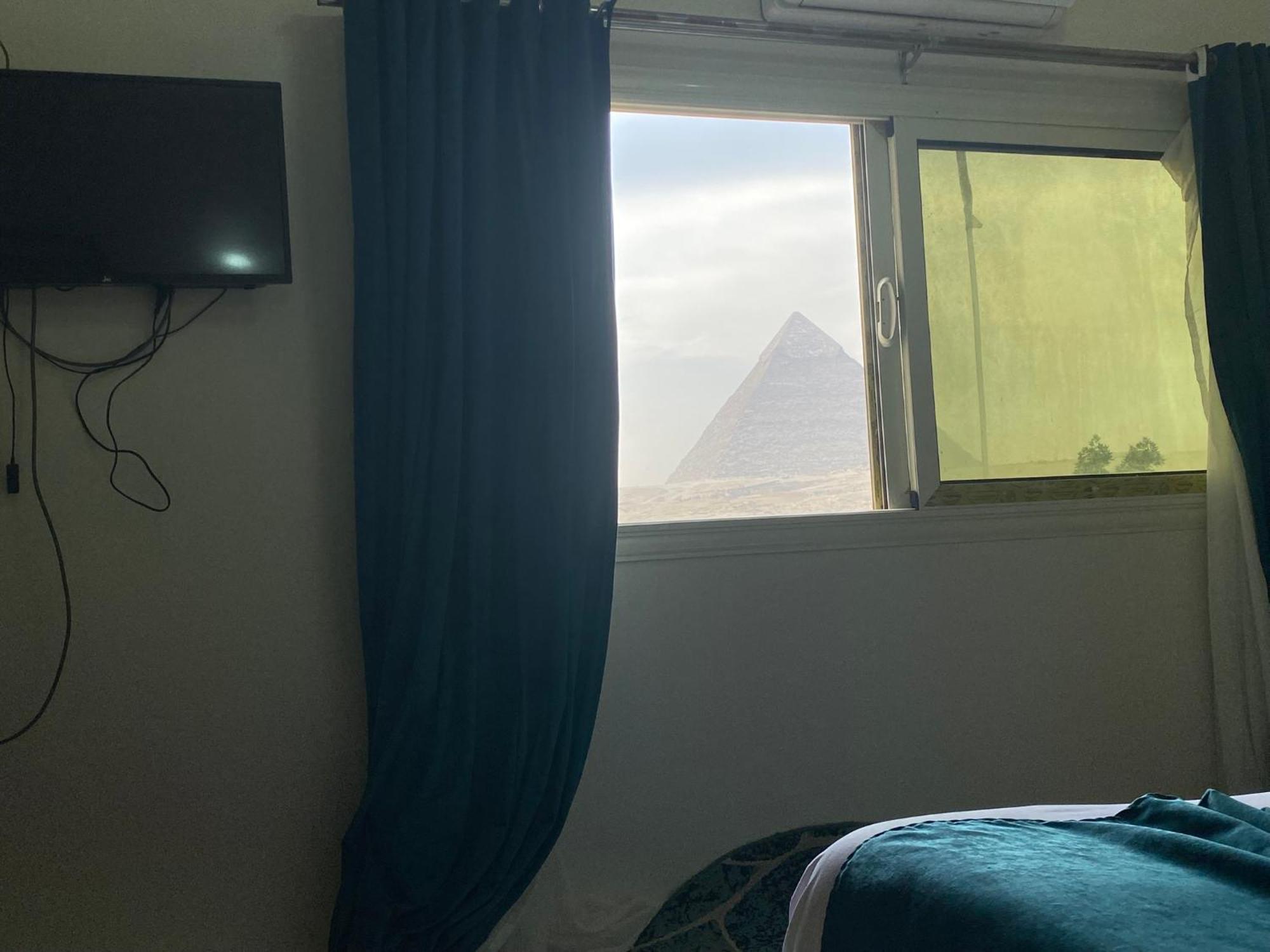 Tut Pyramids View Hotel Kafrat al Jabal ภายนอก รูปภาพ