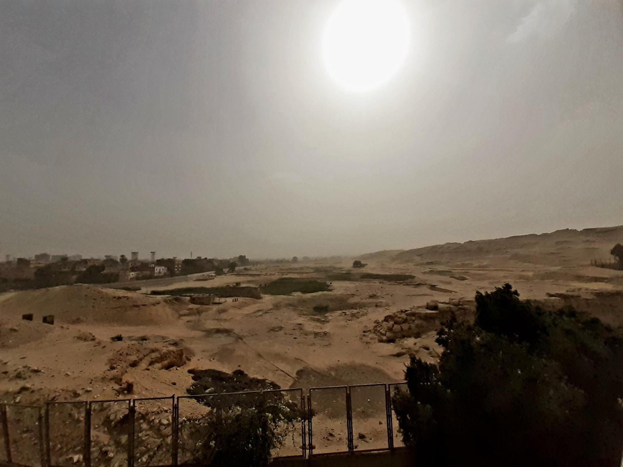 Tut Pyramids View Hotel Kafrat al Jabal ภายนอก รูปภาพ